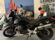MOTO GUZZI V85 STRADA 2024