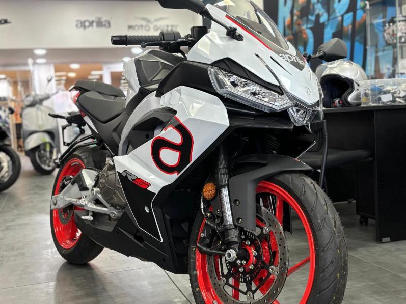 APRILIA RS 457