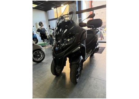 PIAGGIO MP3 500