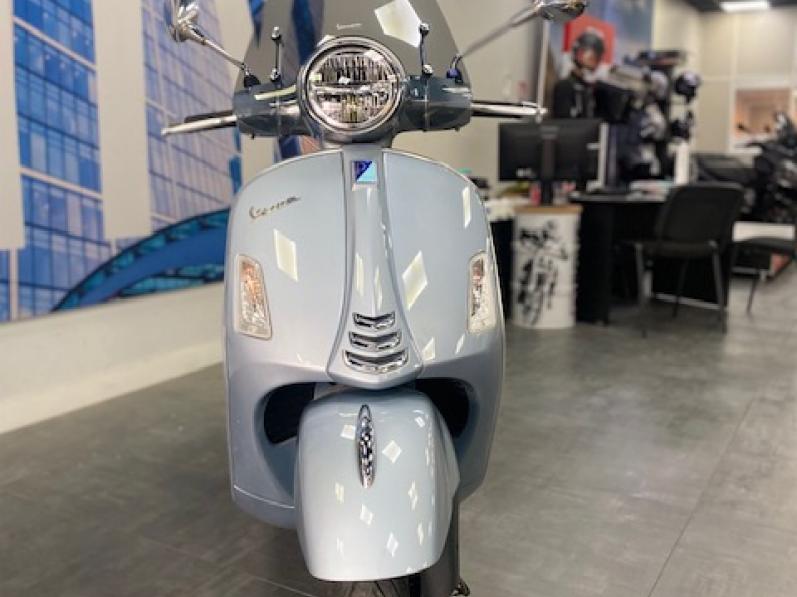 VESPA GTS 125 