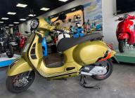 VESPA GTS 300 SUPER SPORT