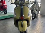 VESPA GTS 300 SUPER SPORT